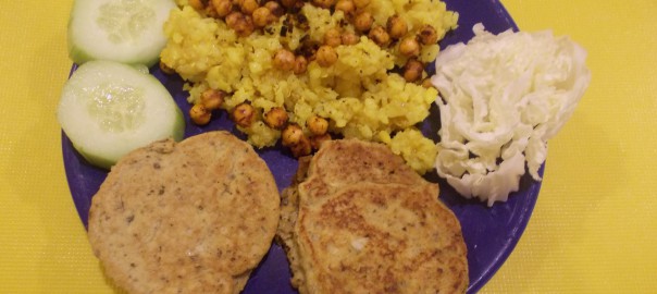 Falafel, rýže a quinoa s kurkumou